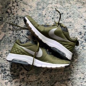 Women’s Nike Air shoes